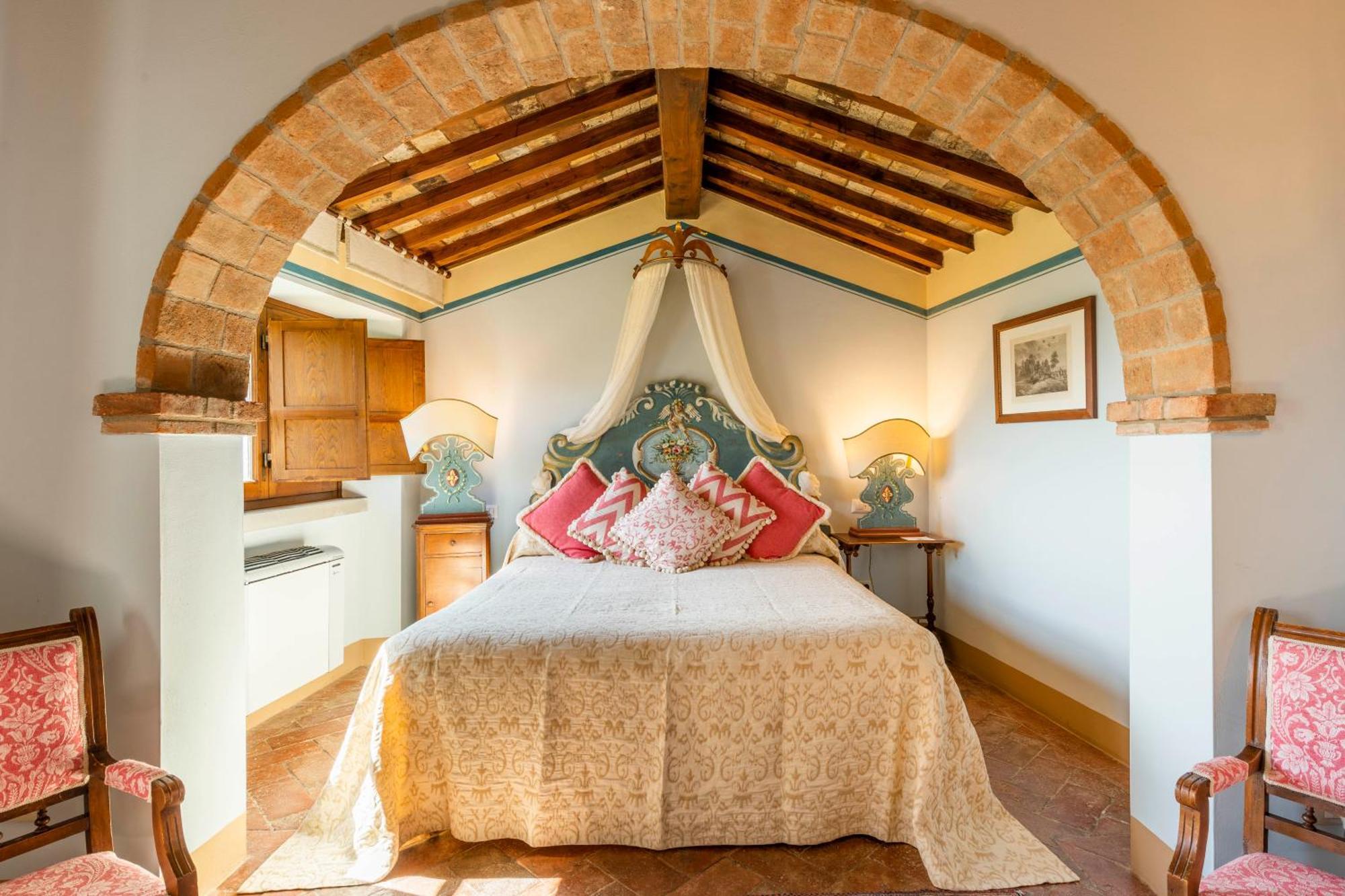 Il Falconiere Relais &